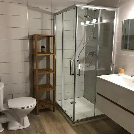 Apartmán T2 Pour 4 Pers, Charmante Avec Piscine