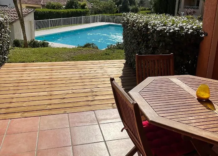 T2 Pour 4 Pers, Charmante Avec Piscine Apartmán *
