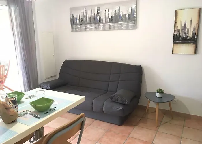 T2 Pour 4 Pers, Charmante Avec Piscine *