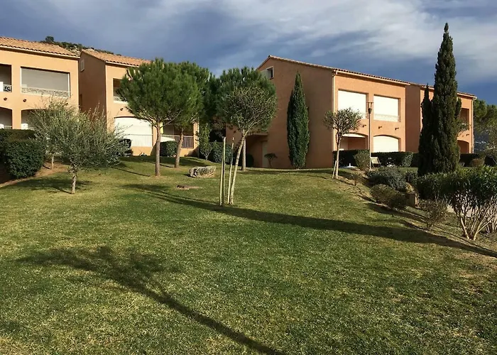 T2 Pour 4 Pers, Charmante Avec Piscine *
